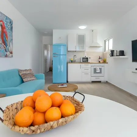 Vakantiehuis Blue Volcano - Pool And Gym In Sport Center Fariones Included By Lanzarote *