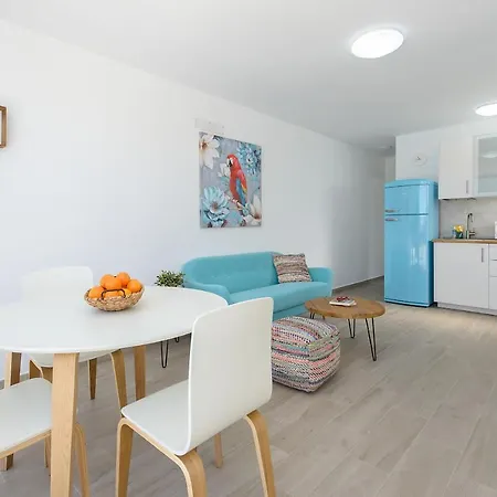 Blue Volcano - Pool And Gym In Sport Center Fariones Included By Lanzarote بيت للعطل بويرتو ذيل كارمين