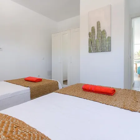 Blue Volcano - Pool And Gym In Sport Center Fariones Included By Lanzarote * 卡门港