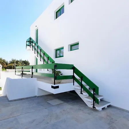 Blue Volcano-pool, Gym And Activities In Sport Center Fariones Included בית נופש *